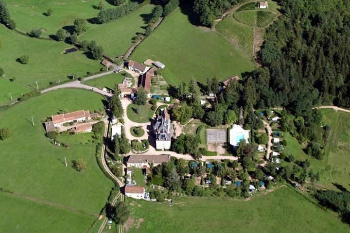 Camping Chateau De Montbrouant